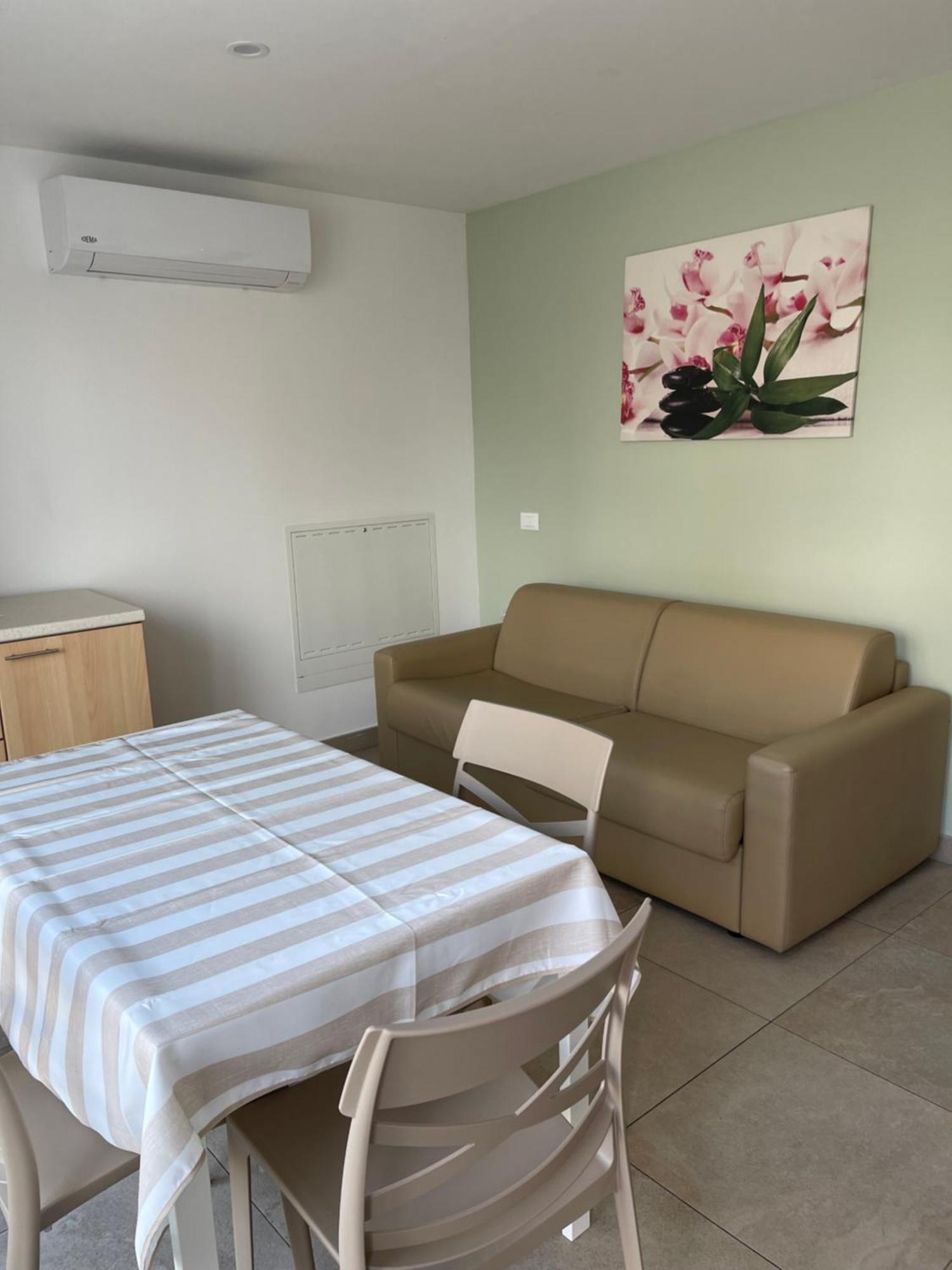 Residence Siesta Rimini Eksteriør billede