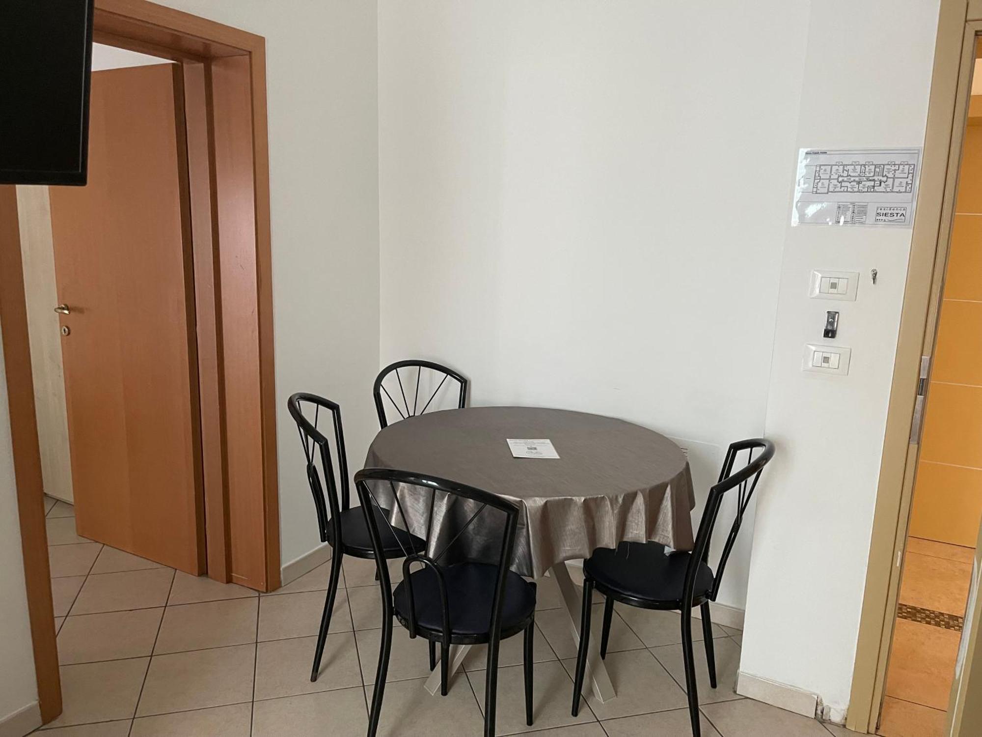 Residence Siesta Rimini Eksteriør billede