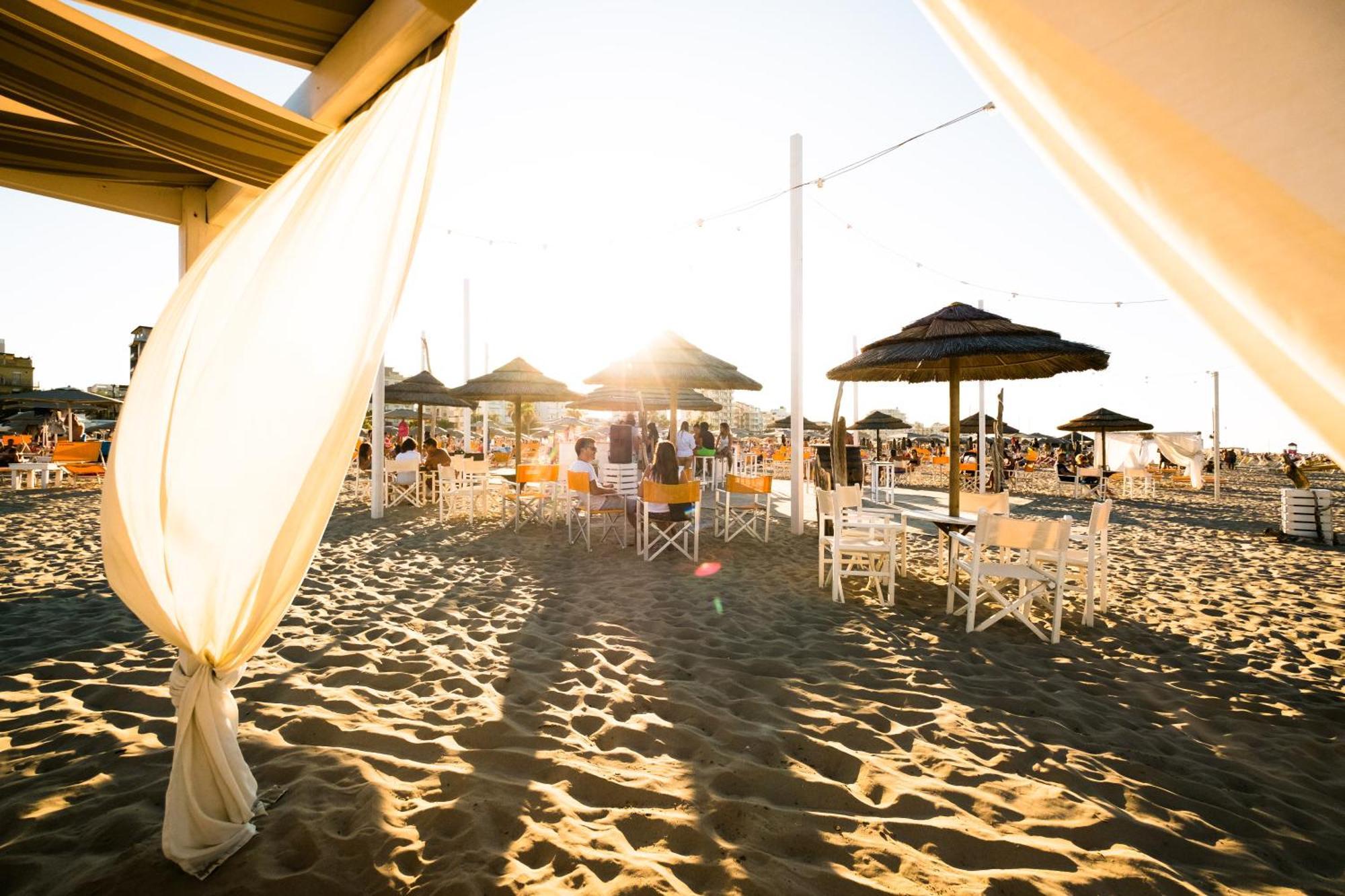 Residence Siesta Rimini Eksteriør billede